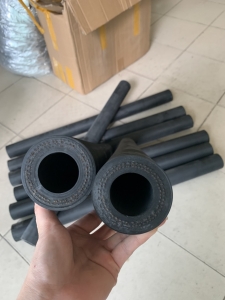 Công Dụng ống Cao Su Phun Vữa - Chát Tường Phi 32 , Phi 40, Phi 50 ,Phi 25