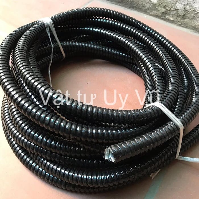 Ống ruột gà lõi thép bọc nhựa mang lại khả năng chịu lực, chống va đập và bảo vệ dây dẫn bên trong khỏi tác động cơ học