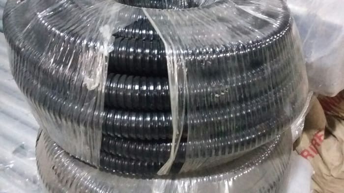 Để sử dụng ống ruột gà lõi thép bọc nhựa cần xác định rõ các vị trí có nguy cơ va đập, ẩm ướt hoặc dễ bị động vật cắn phá