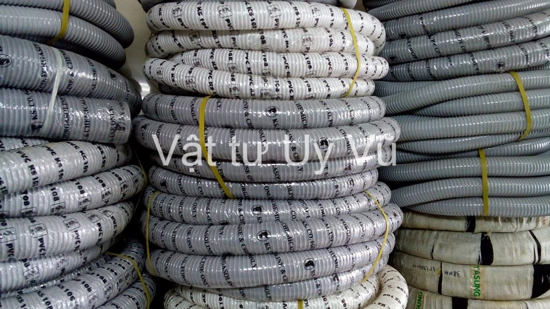 Ống hút bụi gân nhựa