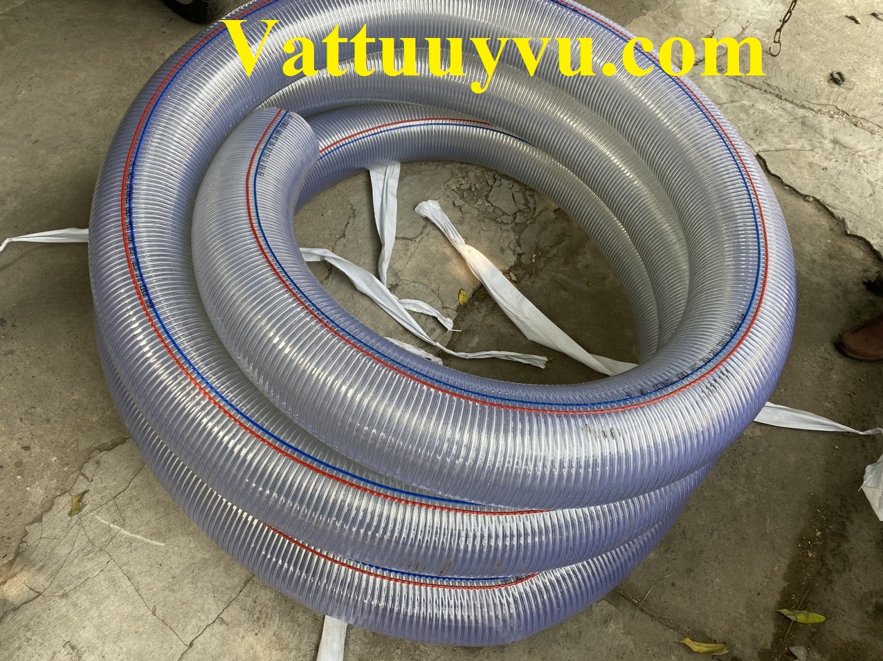 Ống nhựa lõi thép dẫn xăng dầu phi 90mm dùng cho bơm xăng dầu dầu nhớt diesel