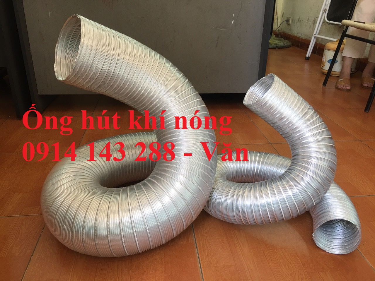 Ống nhôm nhún D250 tại Vật Tư Uy Vũ